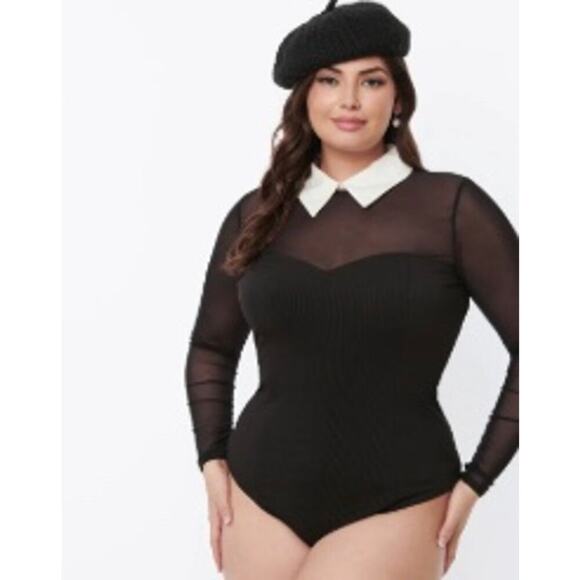 Unique Vintage Black Mesh Bodysuit with White Cuffs and Collar Sz L #61 - Picture 4 of 6